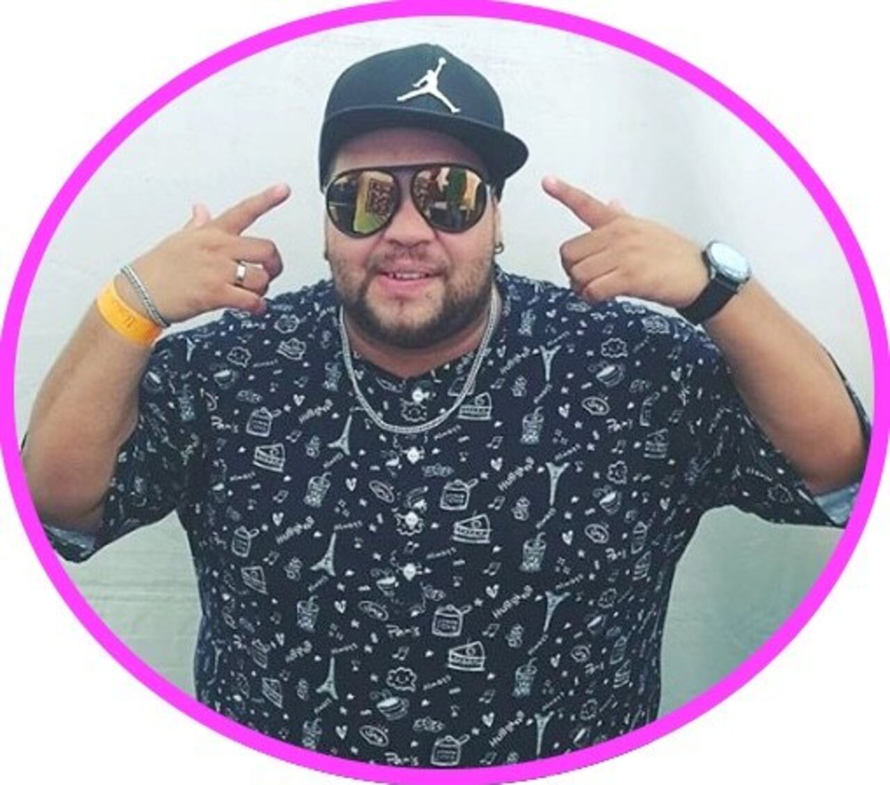 Moisés Flor soltó una frase en Facebook que originó la pelea.