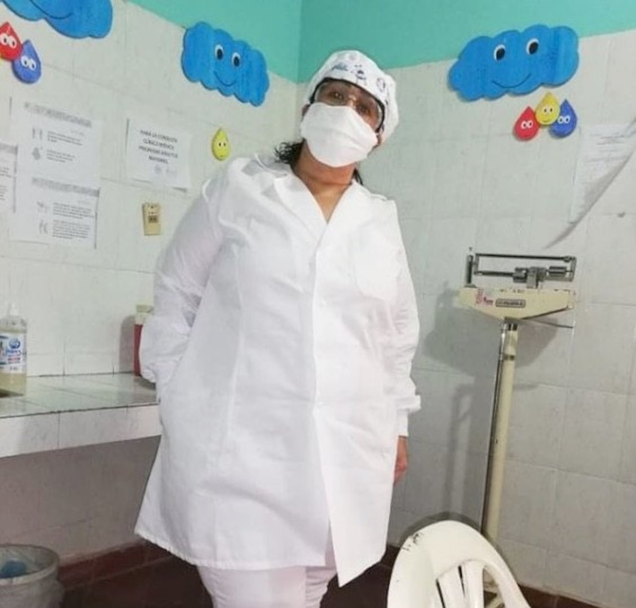 Natty es la esposa de Julito, enfermera de profesión, ahora le toca atender a su marido.