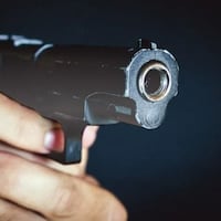 Tensión en CDE: adolescente habría apuntado con un arma a su compañero