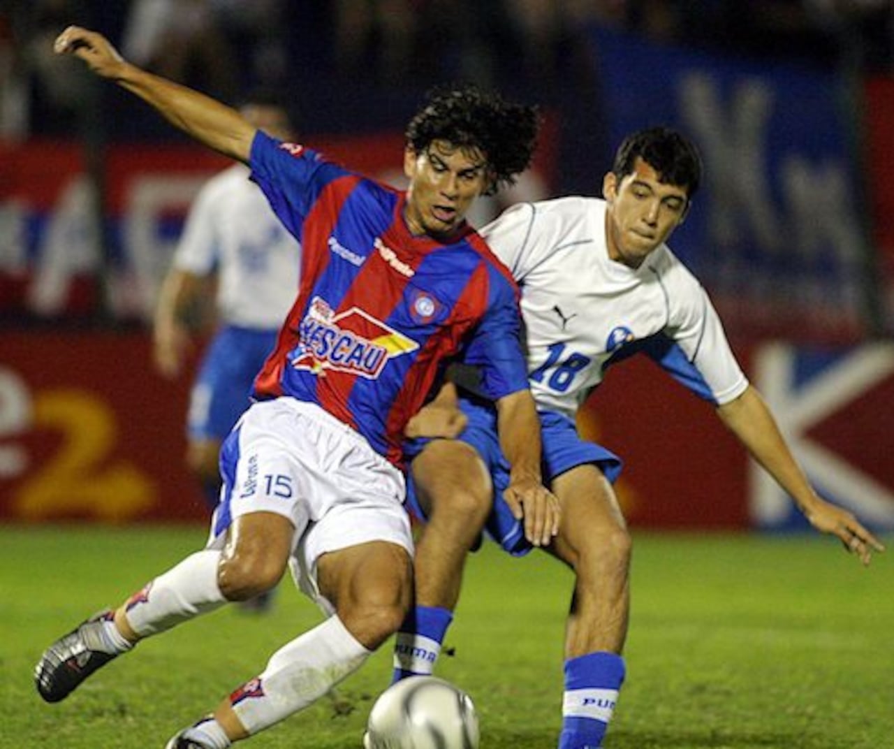 BUENAS ÉPOCAS. Fretes cuando defendía al club de sus amores.