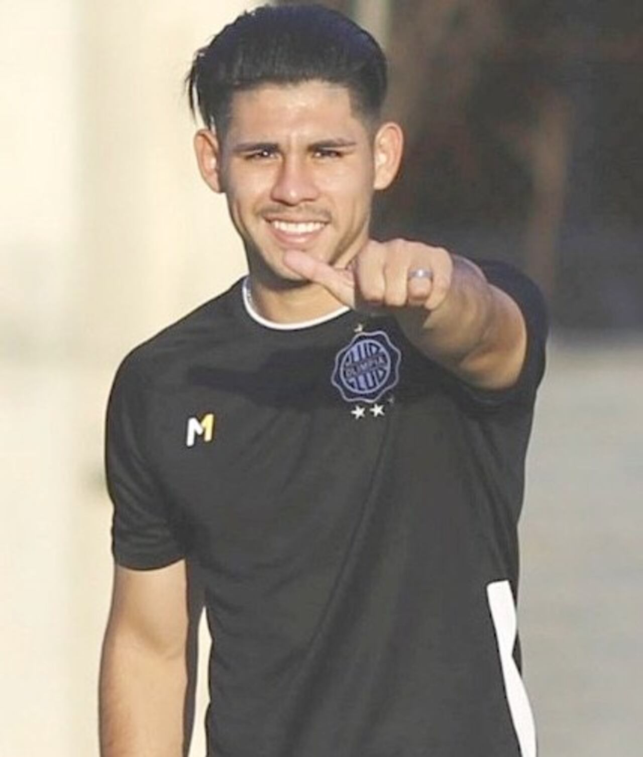 Al pelo para Saúl Salcedo, que al fin va a poder jugar.