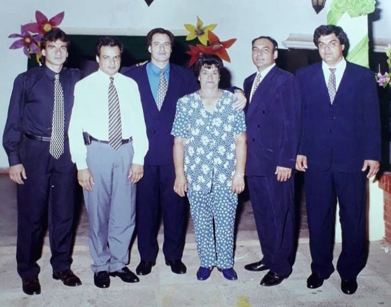 Silvio, junto a sus hermanos y su madre Silvia Araújo, ya fallecida.