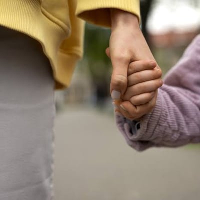 Piden detención con fines de extradición de padre de niña chilena-paraguaya
