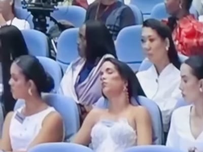 ¡Cansadísima! Miss Paraguay quedó dormida en plena actividad de Miss Mundo ZZzzzz