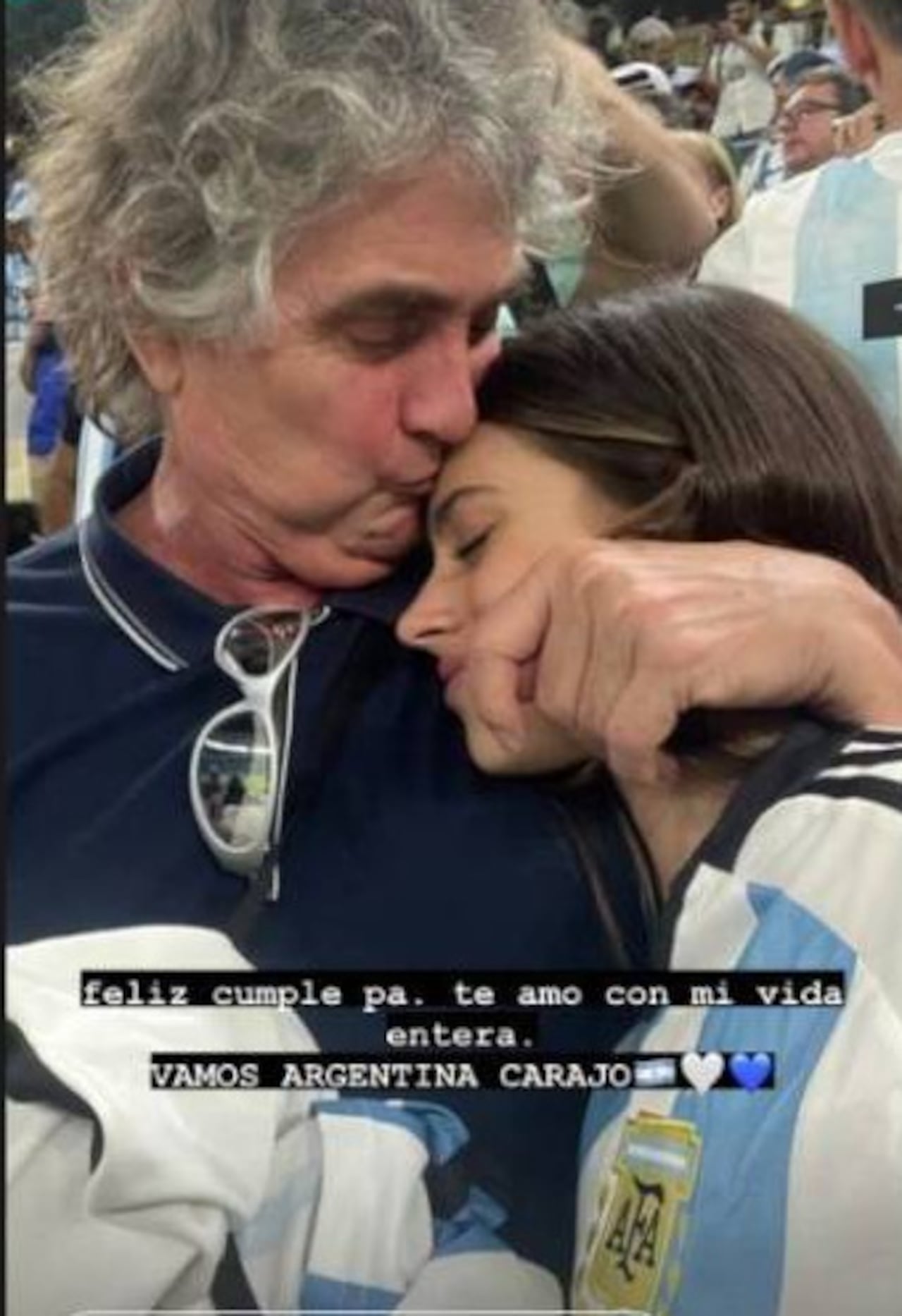 Tini dedicó a su papá, Alejandro Stoessel, la victoria albiceleste. (FOTO: @tinistoessel)
