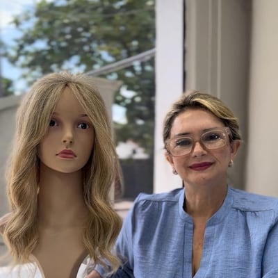 Sembradora de esperanzas convierte cabello en sonrisa