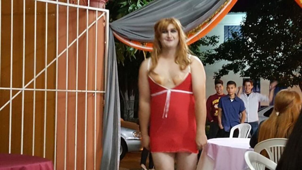 UN SHOW. La aparición de “Martynka Fonchorizen” generó una lluvia de aplausos.
