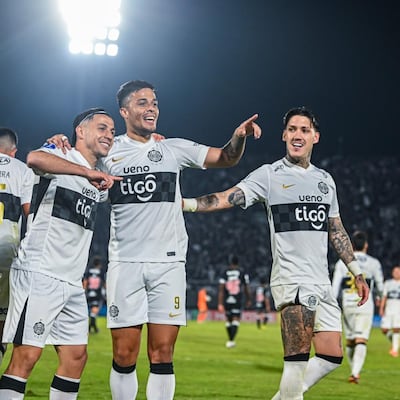 Olimpia le da vuelta a Vasco y acaricia los octavos de la Sudamericana