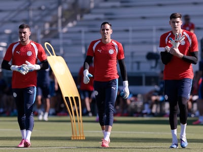¿Olveira es el elegido para atajar en el debut?
