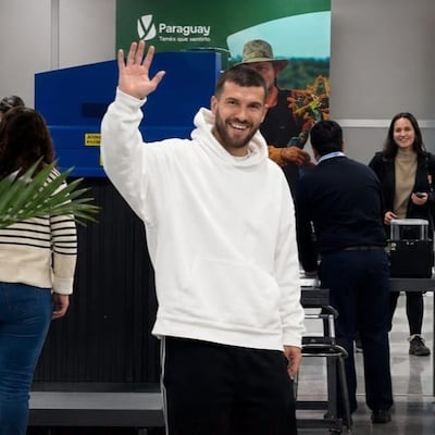 Ya está Payne, pero el Decano quiere más
