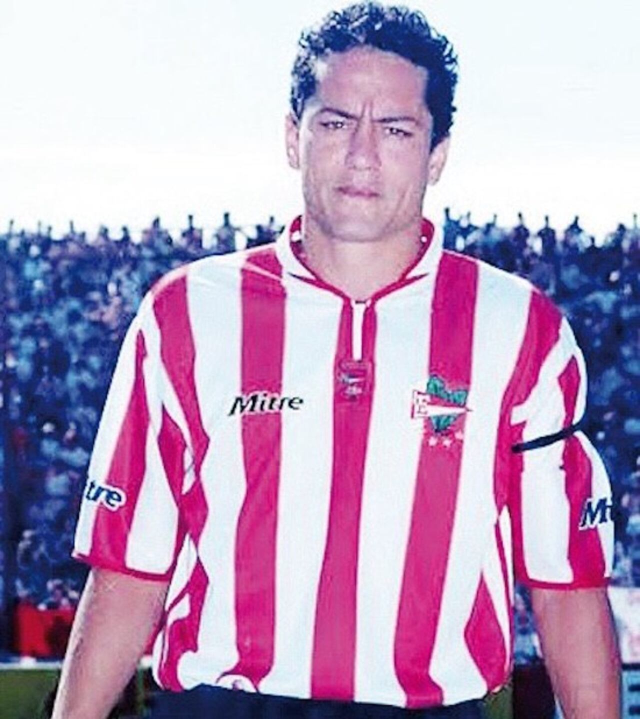 Con la casaca del “Pincha”.