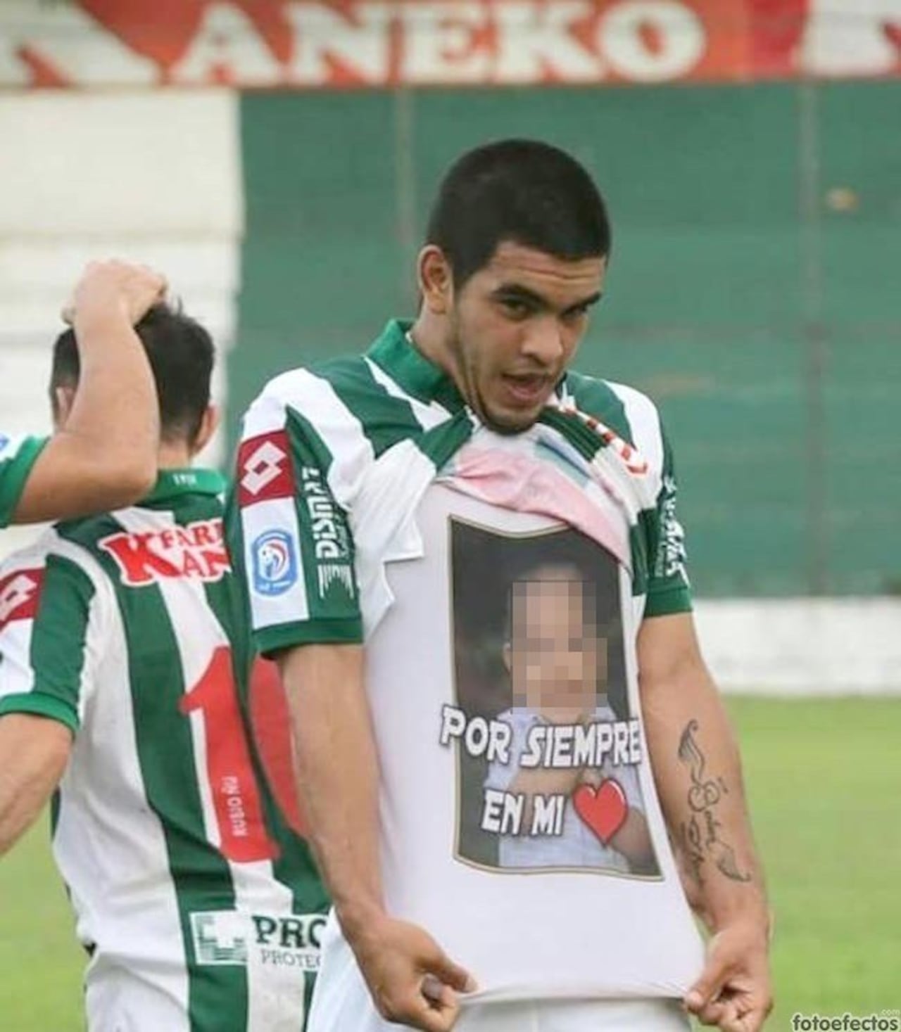 Julio Domínguez, con la camiseta de Rubio Ñu.