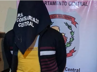 Se entregó el supuesto feminicida de Lambaré