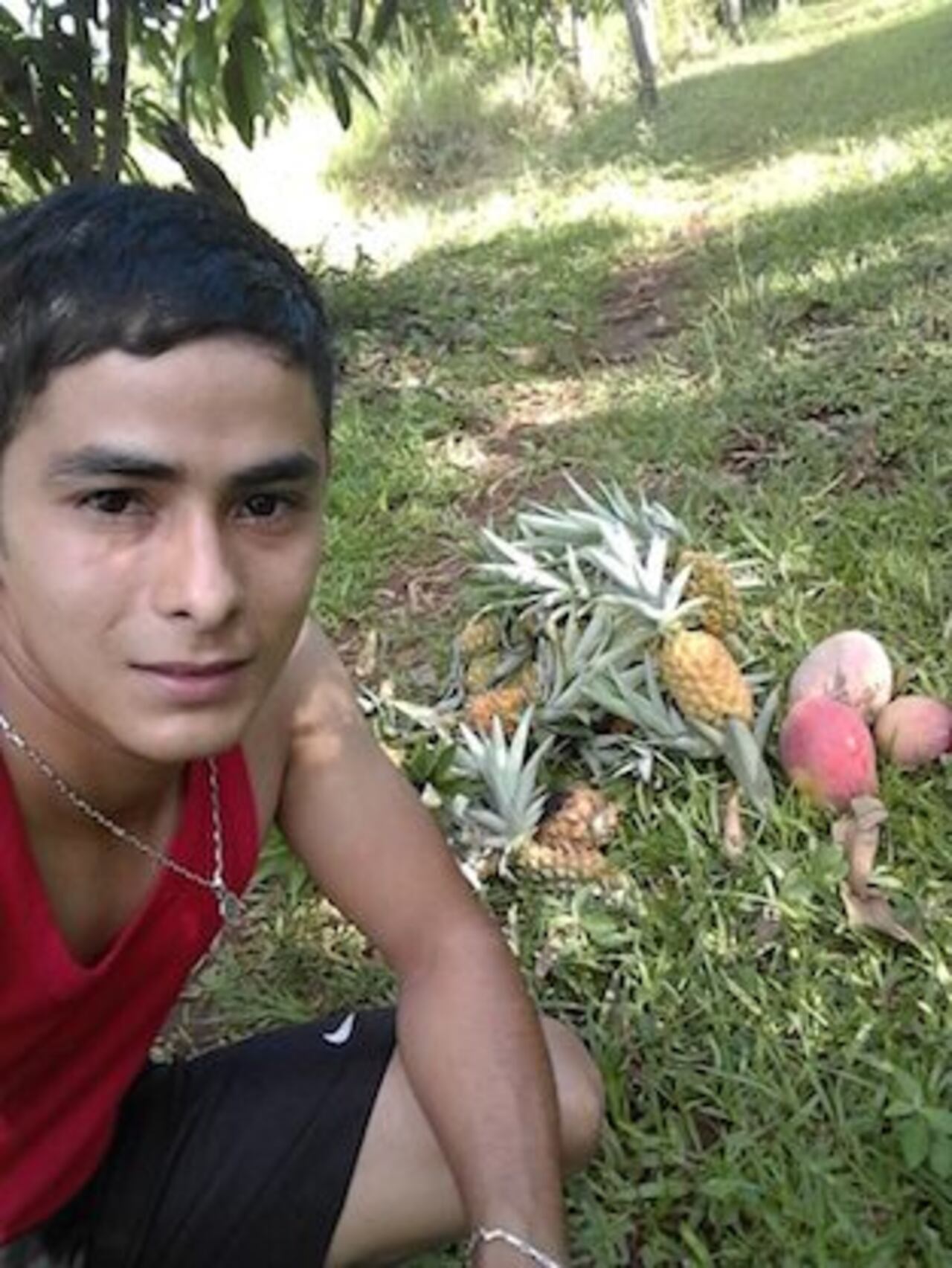 CAMPO. Cuando vendía frutas de producción familiar.
