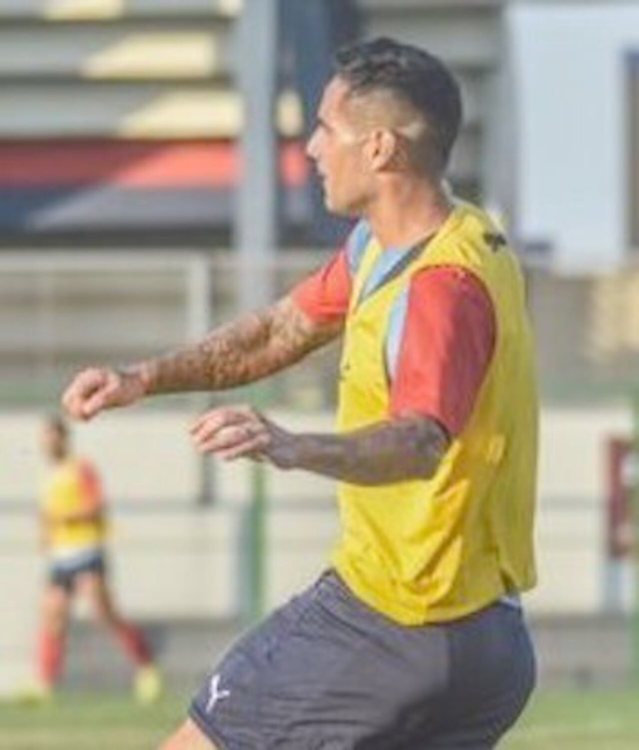 Juan Camilo Saiz será uno de los centrales ante el Guma.