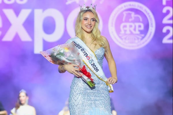 Coronaron a nueva “Miss Expo” y oiko la akashará