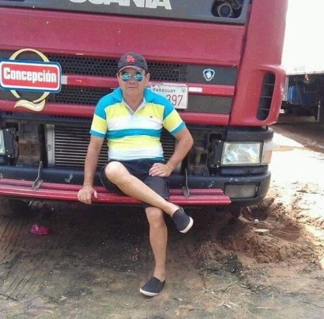 Salvador es camionero hace más de 30 años y este fue su primer accidente.
