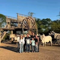 Paraguay tiene la carreta de bueyes mas grande del mundo