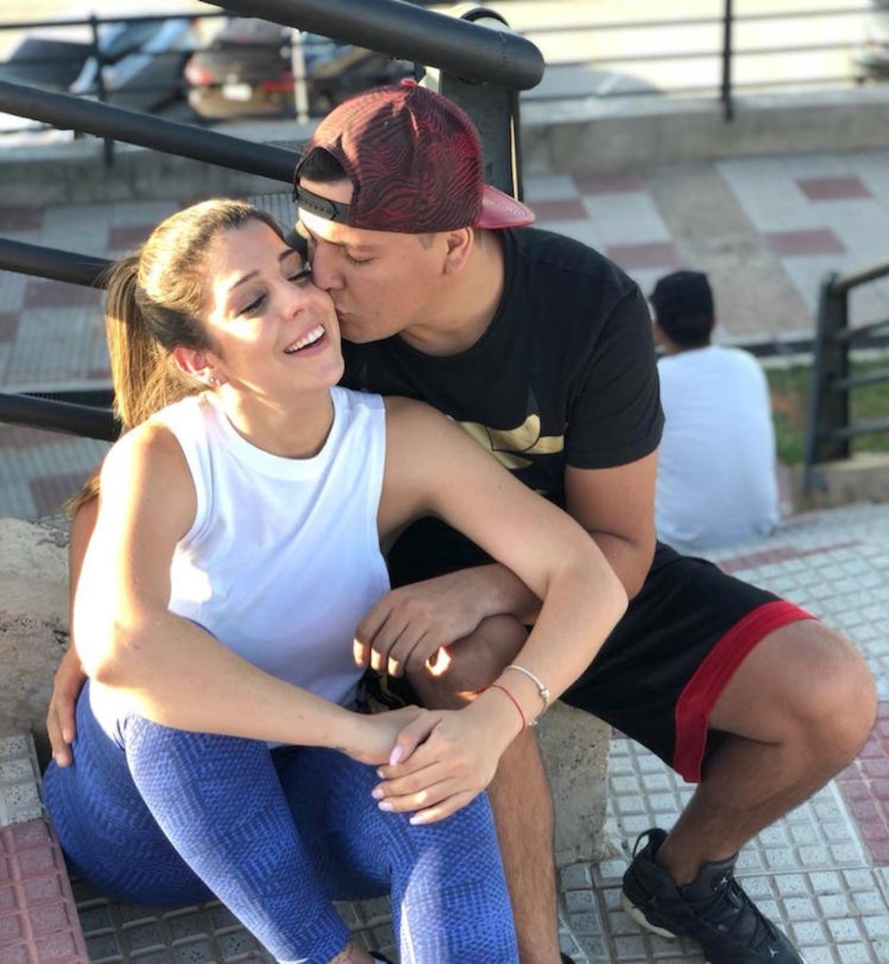 Ella tuvo que esperar dos años para volver a enamorarse.
