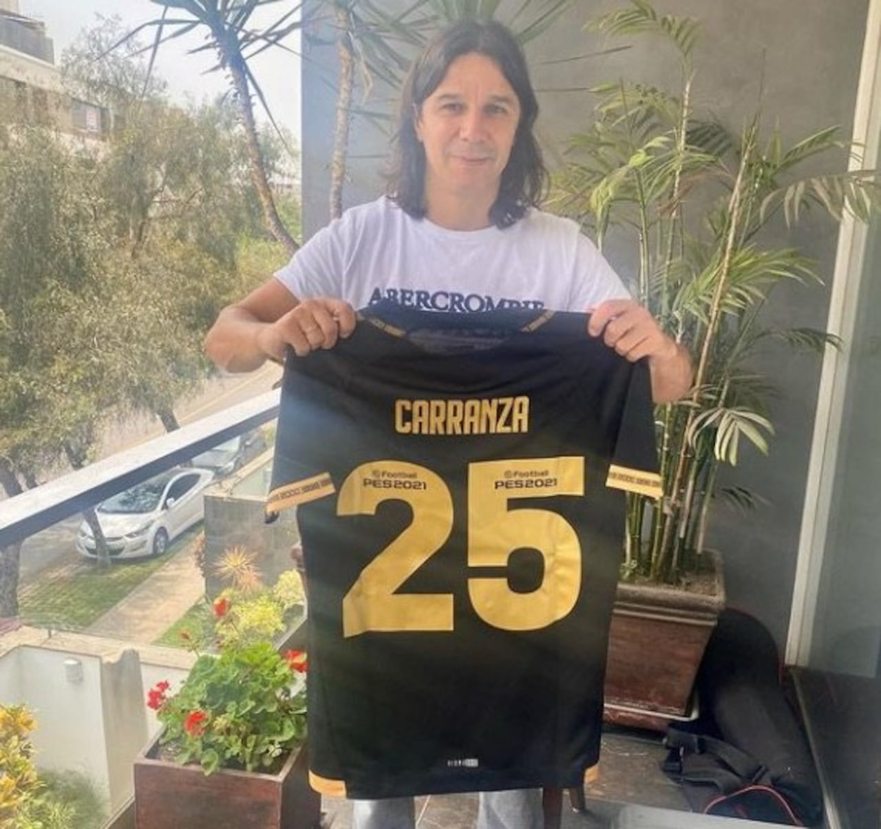 Carranza vistió varias casacas a lo largo de su carrera.