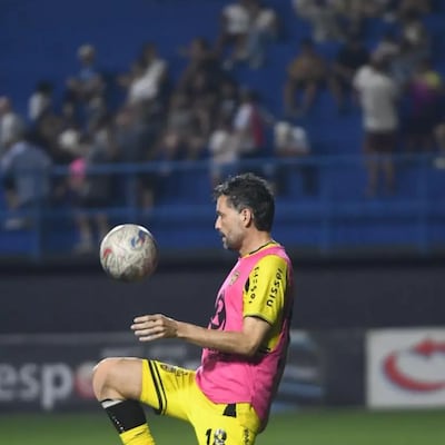 “Si juego voy a ser más noticia que Neymar”