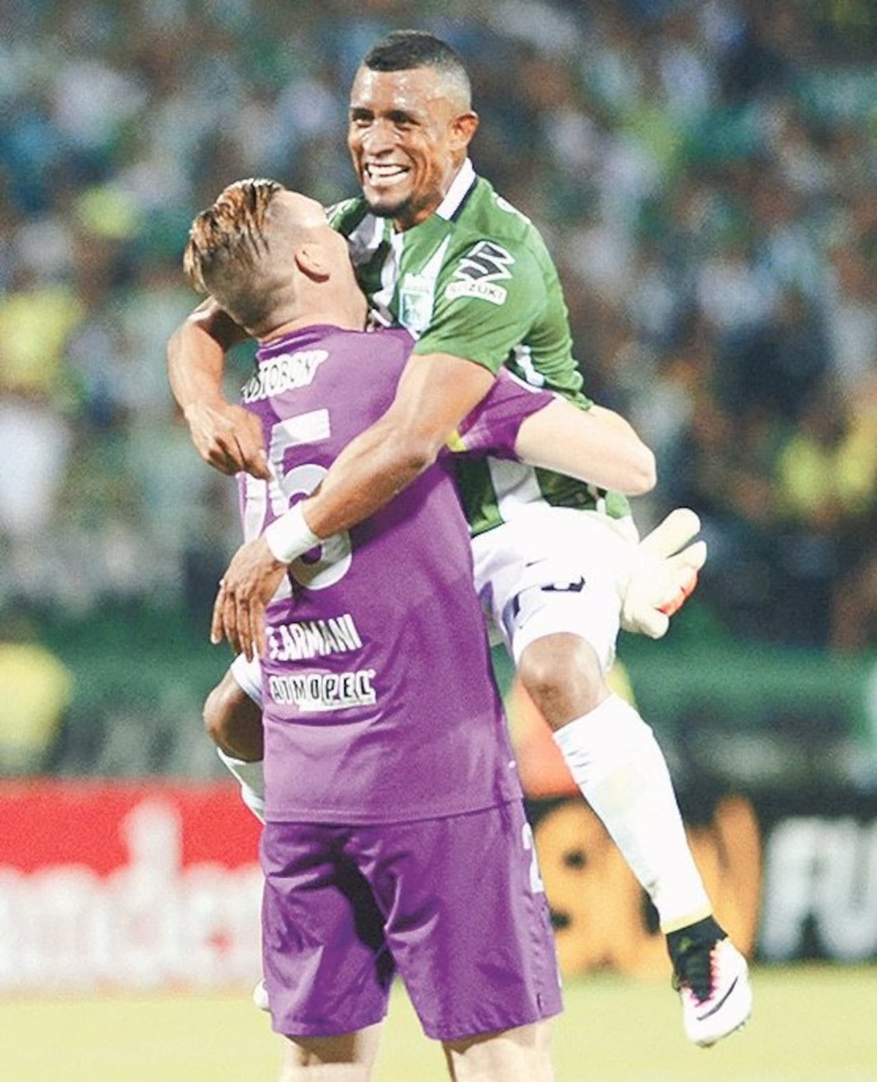 Fue campeón de América con Nacional de Medellín.