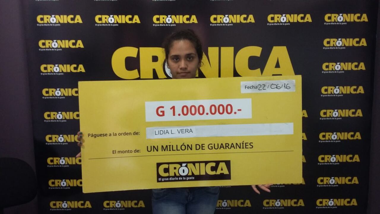 Lidia Vera se llevó el cheque por un millón.