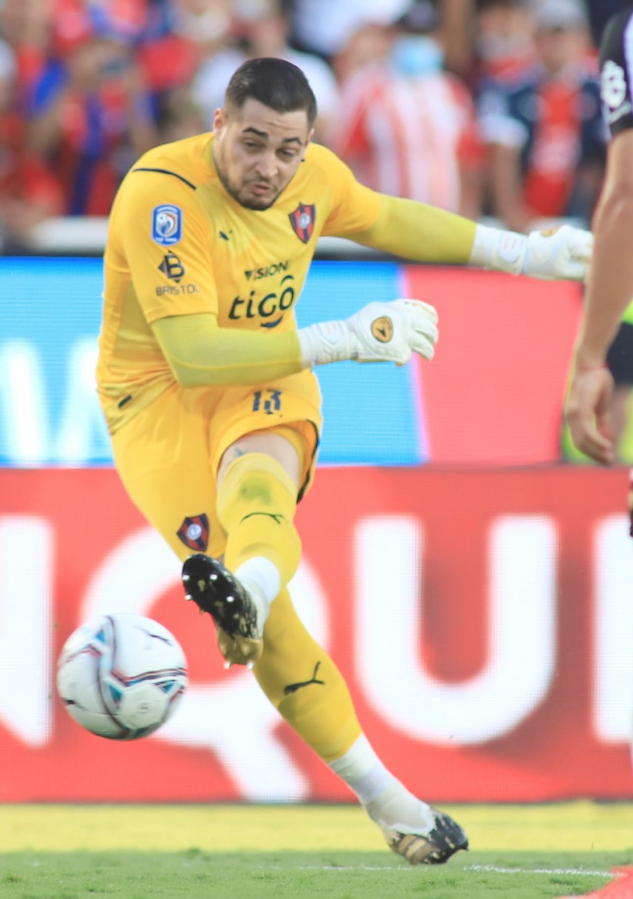 Jean Fernandes.