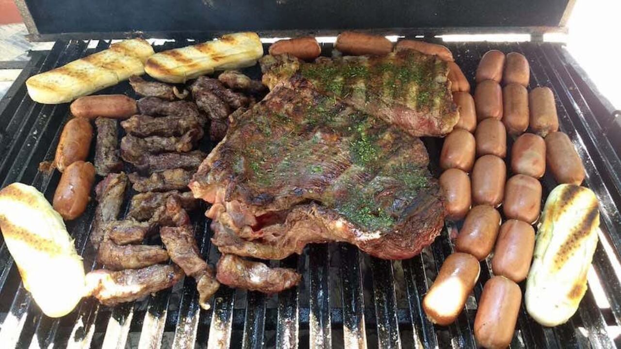 El ingrediente que se le agrega a todo es polvo de yerba mate.