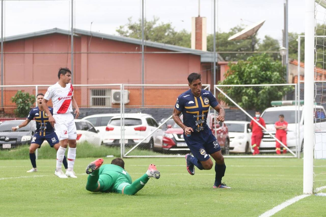 Carlos González Ozuna y Pedro Arce fueron los otros autores de los goles de Triqui. FOTO @IntermediaAPF