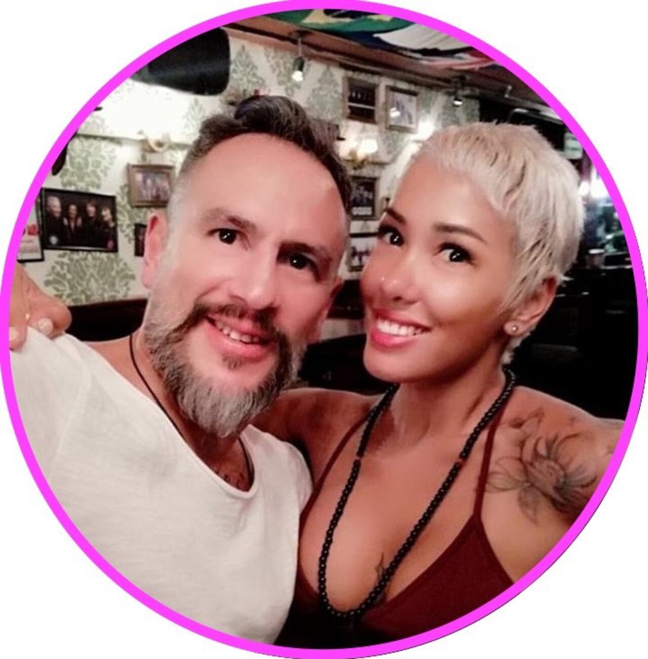 La modelo cuenta que tiene todo el apoyo de su marido en la labor que realiza.
