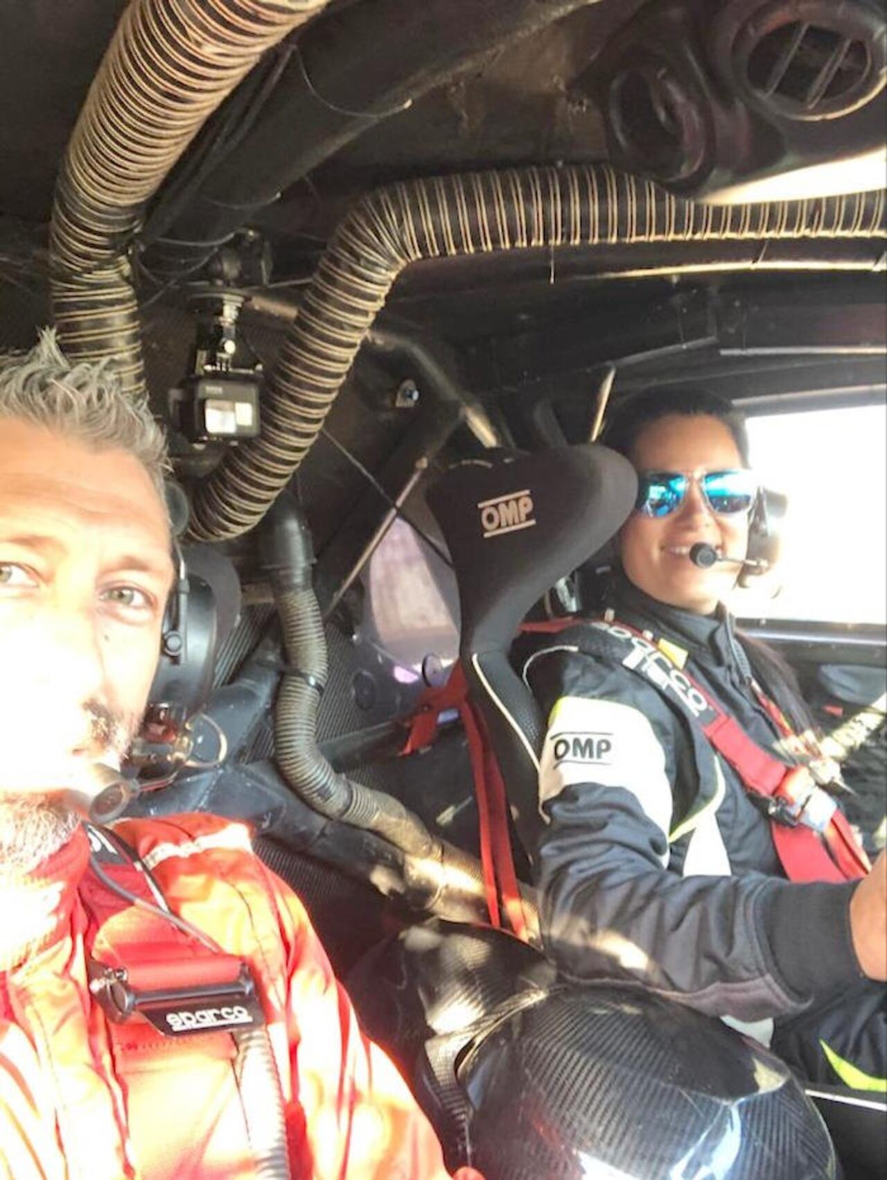 Desde el mes de marzo que la corredora no sube al volante de su camioneta de carreras.
