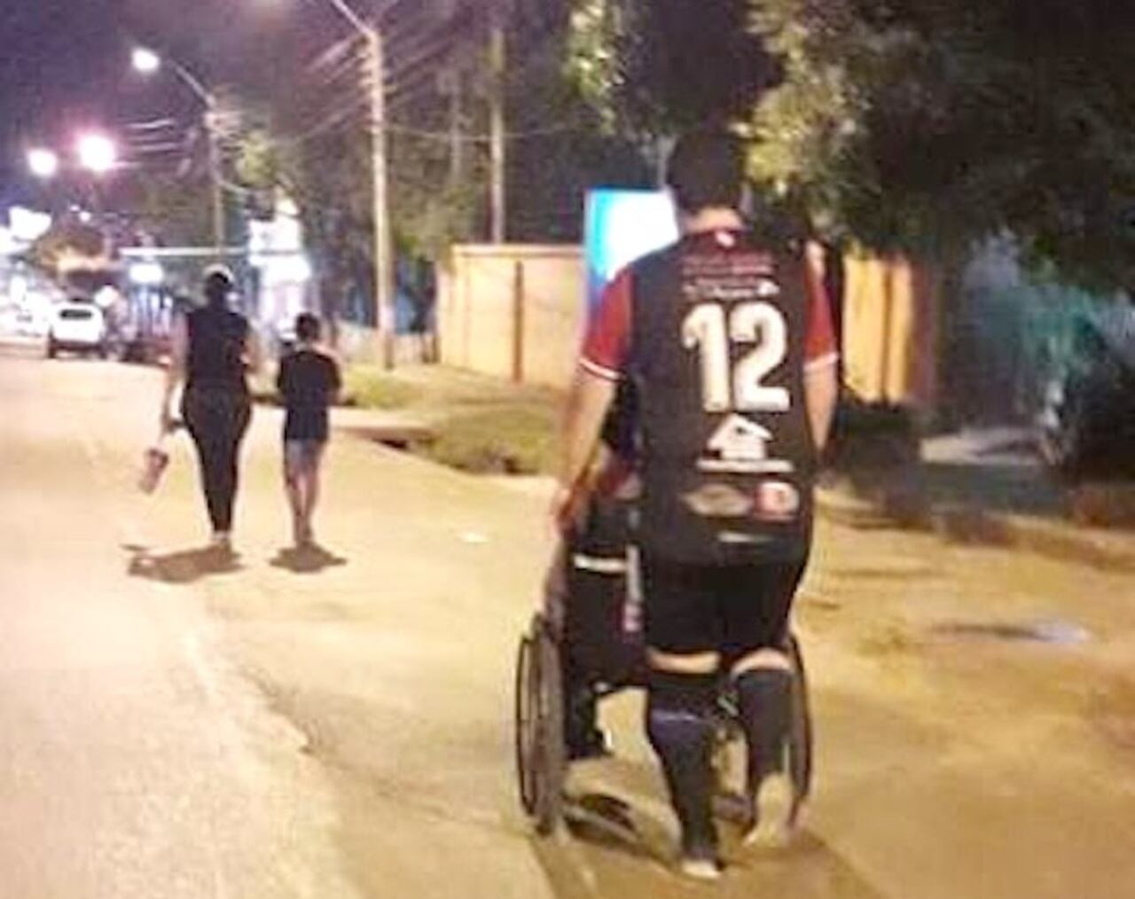 Esta es la imagen que recorrió por redes sociales y se convirtió en viral. (Foto: José Alberto Espinoza)