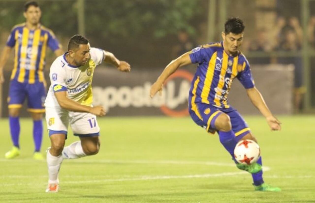 BUEN DUELO. Achucarro y Godoy se cruzaron varias veces.
