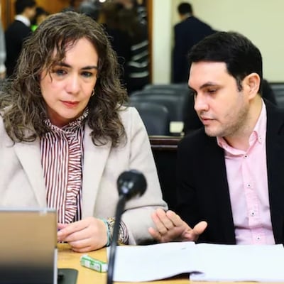 Fiscalía pide 12 años para Hernán Rivas por el caso del supuesto título falso