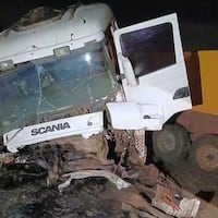 Vaca suelta ojapo sarambi en ruta
