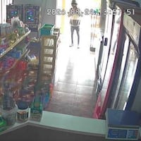 Ni las despensas del barrio se salvan de los malevos