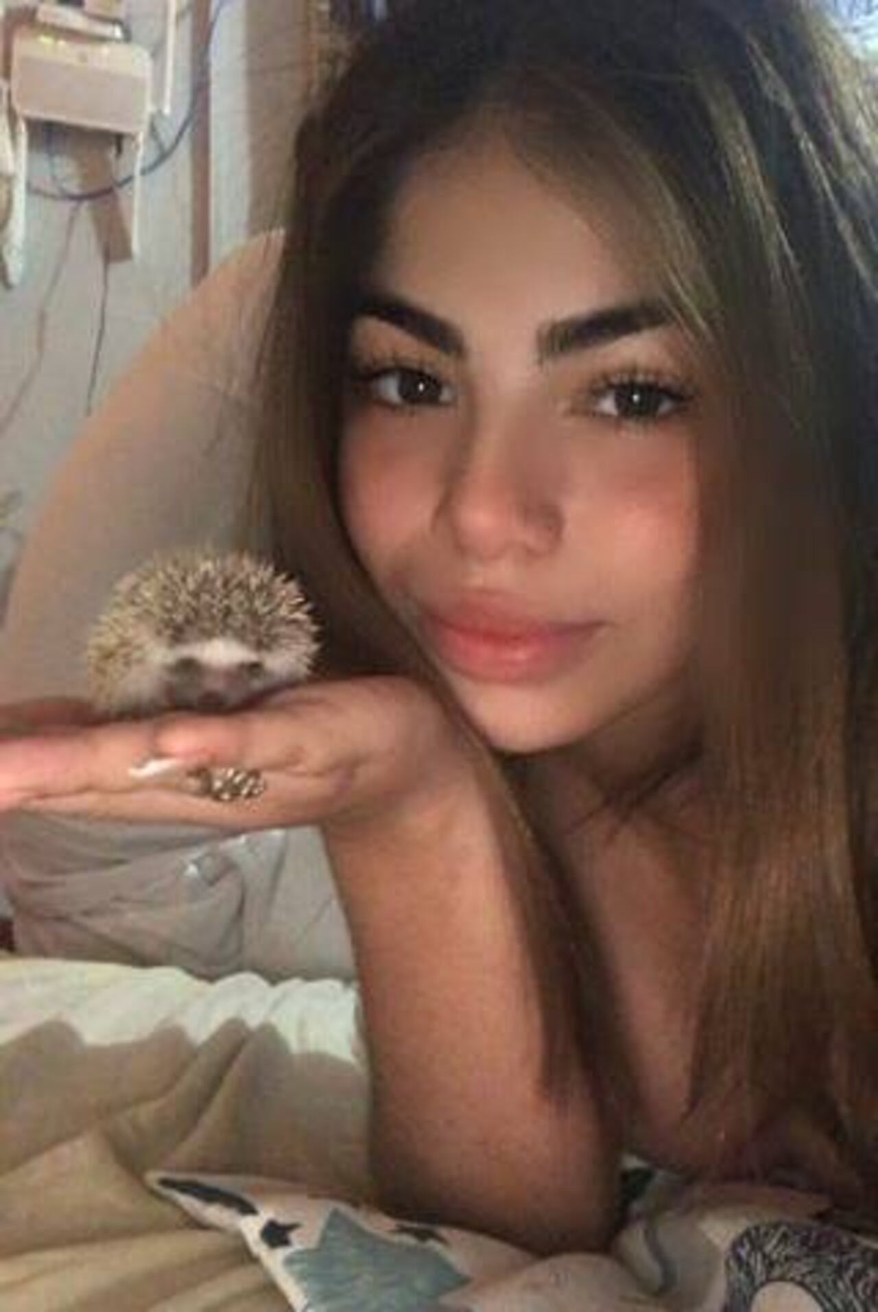 Deelannis Villamayor ysu nueva mascota. (Foto: @deelannis)