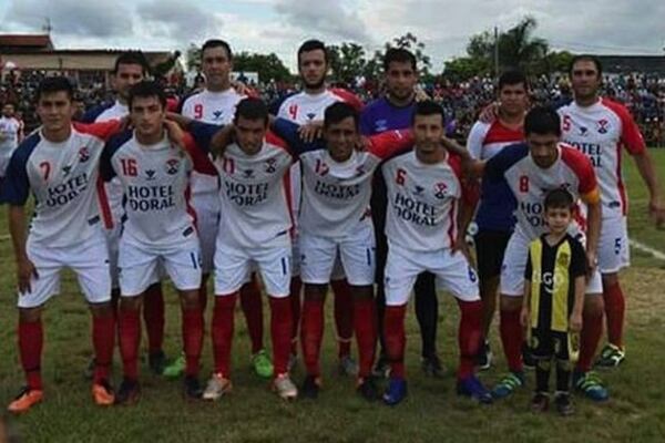 La sele de Pilar goleó a Limpeña 4-1