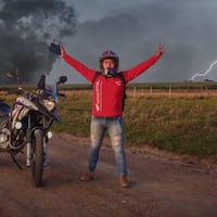 El “ángel de las rutas” que ayuda a desconocidos