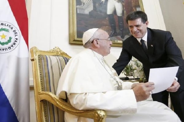 Francisco recordó nuevamente a Paraguay: ahora envió una carta al Presidente Cartes