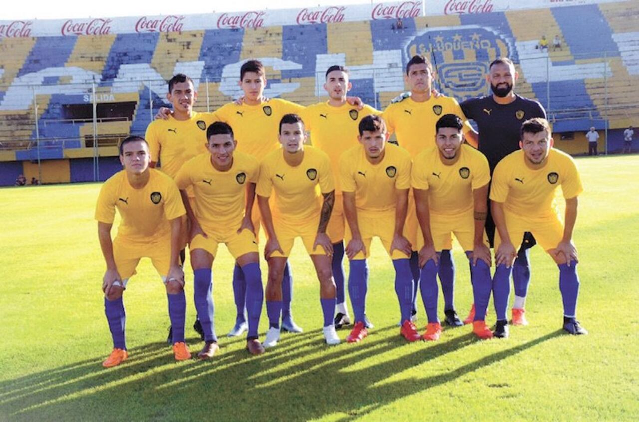 Equipo “A” que puso “Tiburón” Torres el sábado ante Nacional.