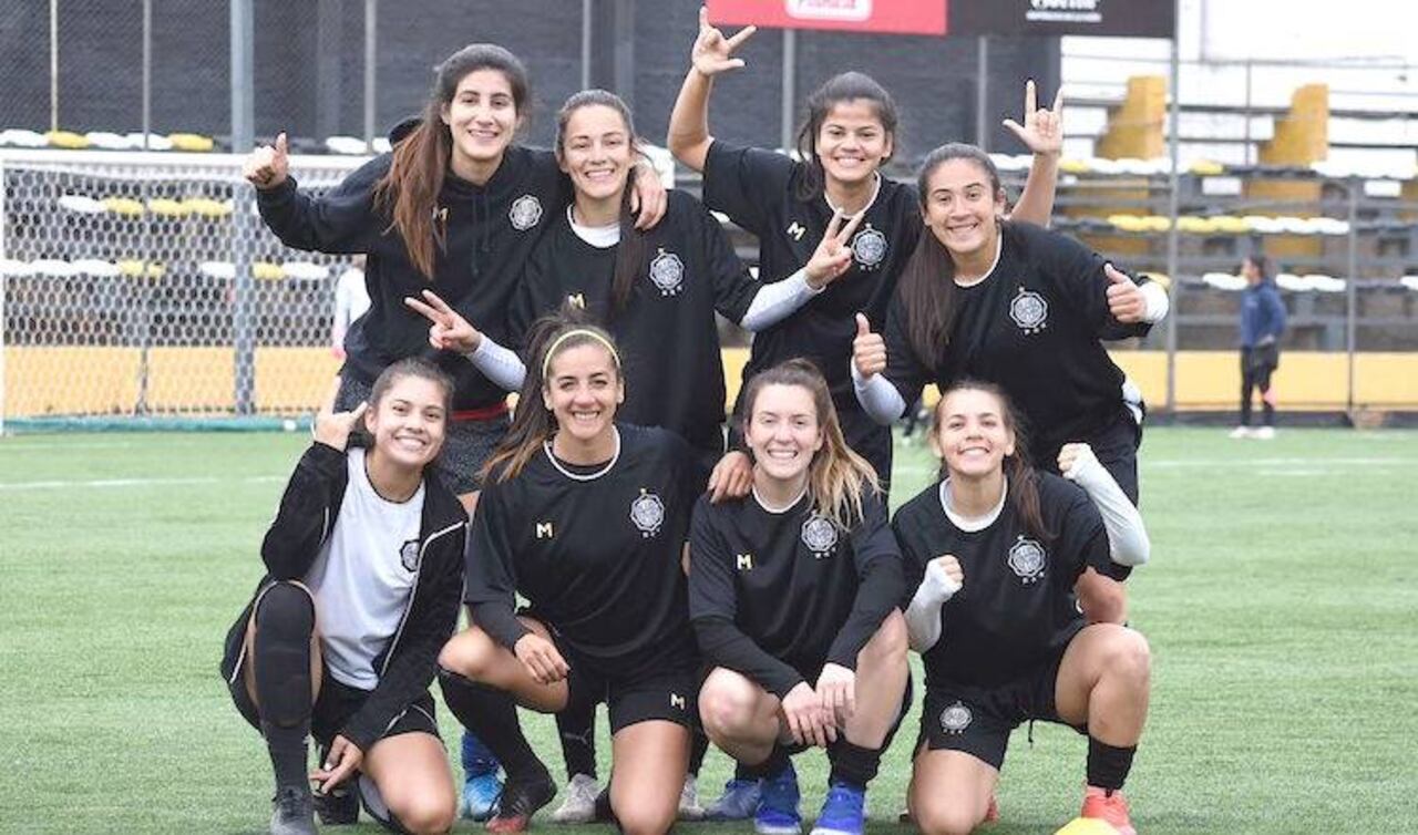 La delantera del Olimpia ponderó el gran crecimiento que tuvo el fútbol femenino en nuestro país.