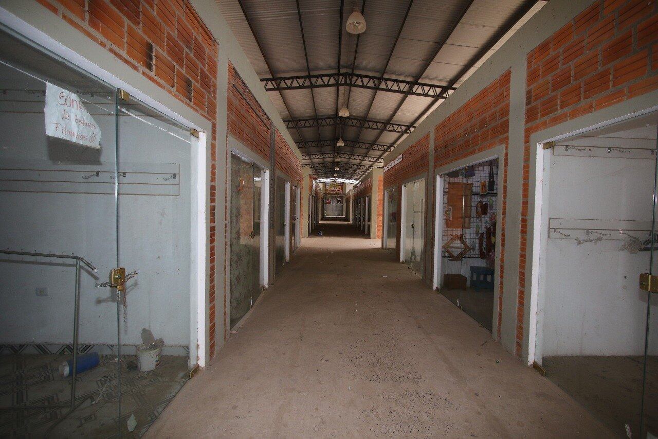 El 50% de los comerciantes ya quebraron y tuvieron que desalojar sus locales.