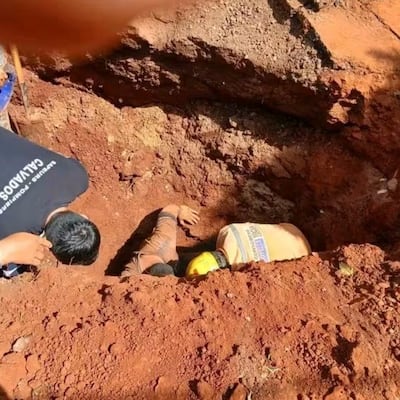 Dos trabajadores quedaron atrapados bajo tierra en San Ignacio