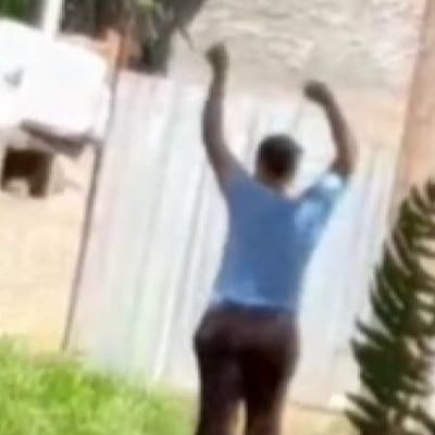 La vecina le acosaba pero él terminó siendo denunciado, afirma