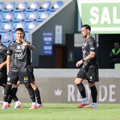 Sin despeinarse, le hizo tres a “SanLo”