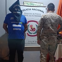 Chofer ka’ucho manejaba un bondi en zigzag y fue detenido