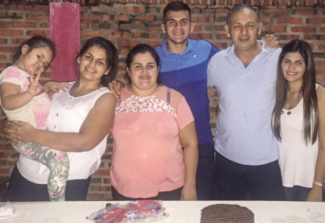 FAMILIERO. Santiago Rojas es muy familiero y dedicó la clasificación a sus padres.