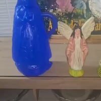 Misteriosas gotitas de agua salen de la imagen de la Virgen y ángeles en Misiones